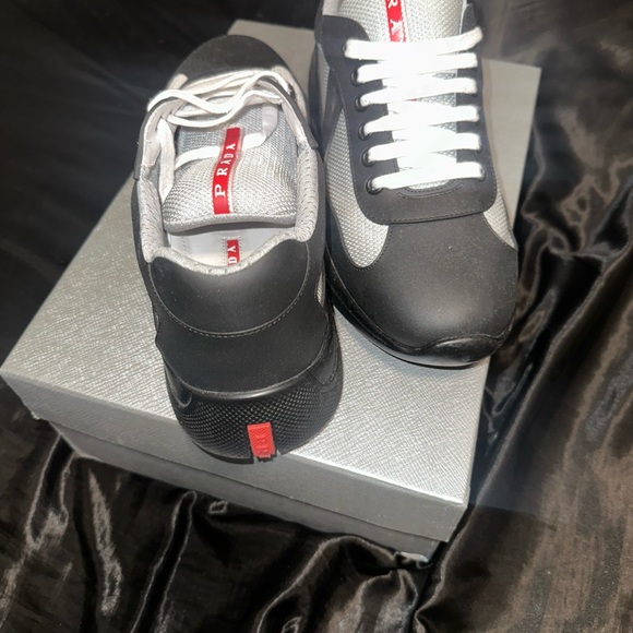 Prada shoes , size 8 , worn once - Picture 3 of 13